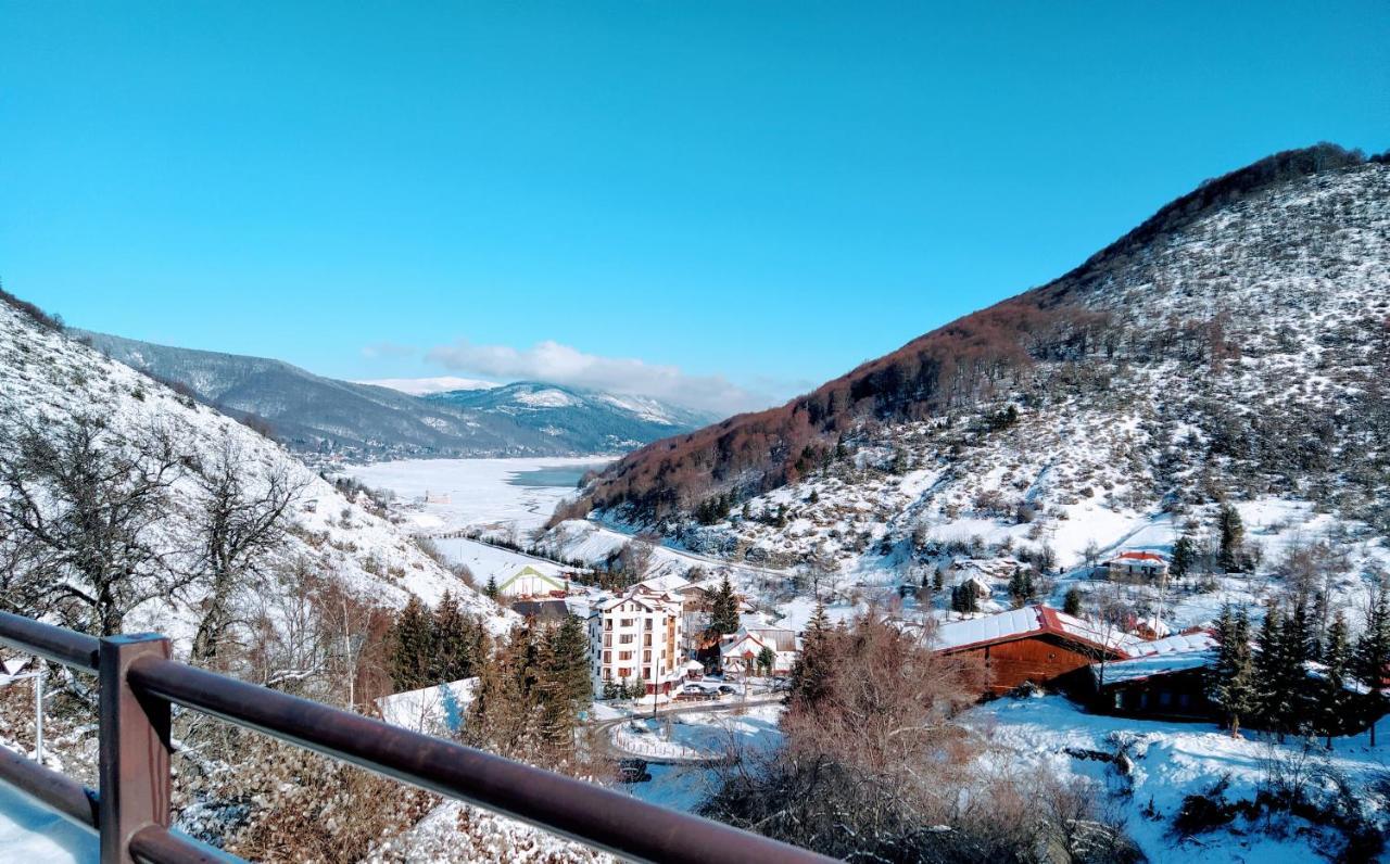 Andrey Apartment Μαύροβο Εξωτερικό φωτογραφία